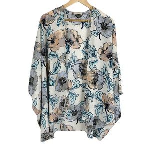 Everly Floral Open Front Kimono Size XL